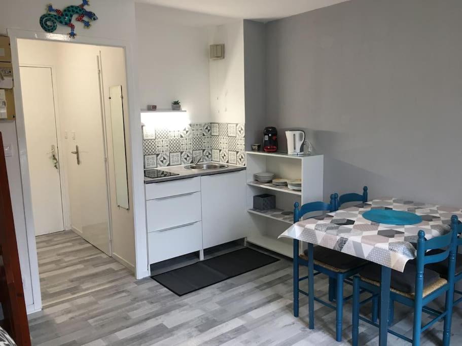 Studio Duplex Vue Mer 100M De La Plage Saint-Nic Екстер'єр фото
